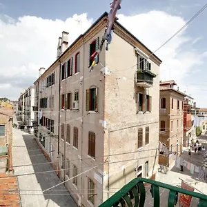  Apartment Fenix La Boheme Italy