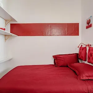  Apartment Red Passion Italy